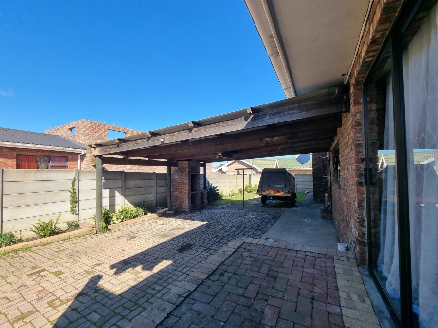 3 Bedroom Property for Sale in Eden Western Cape